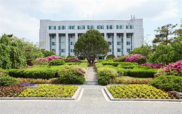 韓國(guó)又松大學(xué)SolBridge國(guó)際商學(xué)院DBA留學(xué)博士招生簡(jiǎn)章