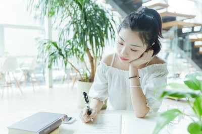 英國密德薩斯大學(xué)商學(xué)院國際商務(wù)管理國際碩士招生信息