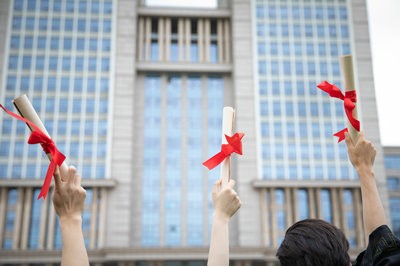 鄭州大學(xué)口腔醫(yī)學(xué)在職研究生招生信息