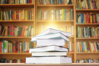 公共管理在職研究生哪些考試由院校自主命題？