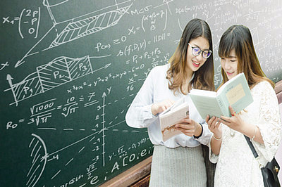 攻克學(xué)歷難關(guān)，?？粕佳行牡?！