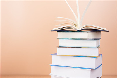 考研咨詢：金融學在職研究生?學費特別高嗎？