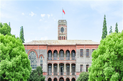 2019年攻讀在職研究生有學(xué)歷要求嗎？