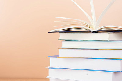 攻讀南昌大學(xué)在職研究生課程一般是什么時(shí)候？