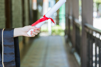 就讀北京航空航天大學在職研究生對英語水能力有要求嗎？