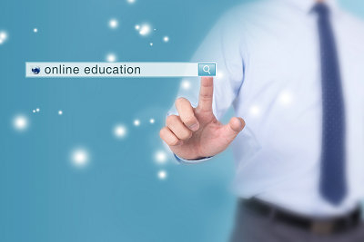 中國社會科學(xué)院在職研究生上課需要去學(xué)校嗎？