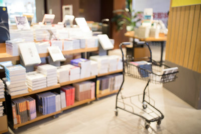 中國傳媒大學在職研究生申碩報考時間是什么時候？
