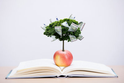 清華大學(xué)高級(jí)研修班一般在什么時(shí)候能報(bào)名？