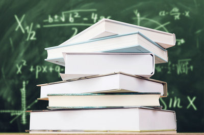 公職人員報考上海財經(jīng)大學(xué)在職研究生有用嗎？