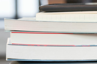 在職研究生與全日制研究生取得的證書(shū)一樣嗎？
