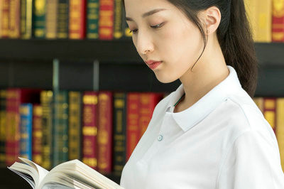 西南財(cái)經(jīng)大學(xué)在職研究生報(bào)考途徑多嗎？