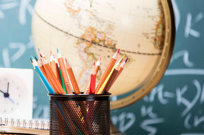 西南交通大學(xué)在職研究生在幾月份考試？