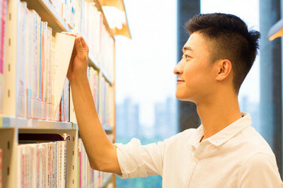 在職報考農(nóng)業(yè)學(xué)在職研究生費用是多少？