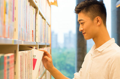 在職考研！2021年華中科技大學在職研究生考試科目是什么？