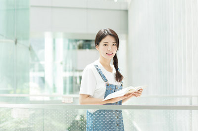 哪類人適合報考2021年美學(xué)在職研究生？