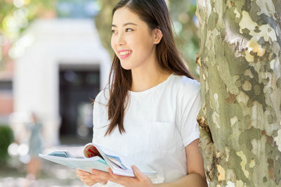 本科無學位能報考2021年華中科技大學在職研究生嗎？