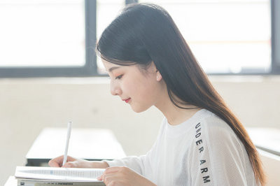 解析！2021年中央財經(jīng)大學在職研究生考試難度大嗎？