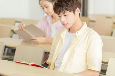 報(bào)考2021年中國(guó)政法大學(xué)在職研究生上課方式有哪些？