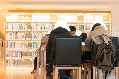 解讀：2021年工商管理在職研究生上課方式是什么
