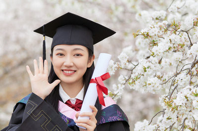 2021年深圳大學(xué)在職研究生考試需要考幾門？