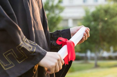 2022年華北電力大學在職研究生申碩會考什么