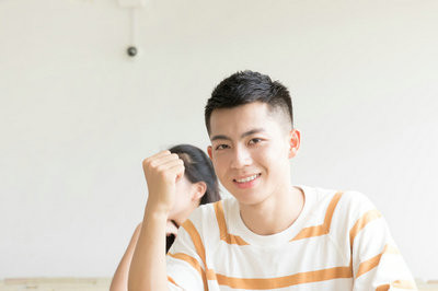 在職研究生是否能通過網(wǎng)絡(luò)形式進(jìn)行上課？