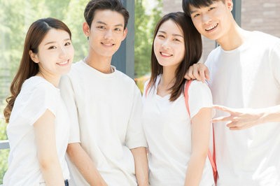 報考專業(yè)碩士在職研究生預報名時間在幾月份？
