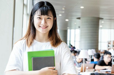 江西財(cái)經(jīng)大學(xué)在職研究生考試時(shí)間在什么時(shí)候？現(xiàn)在報(bào)來(lái)得及不？