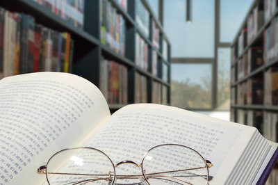 新疆大學(xué)在職研究生報考條件是怎樣的