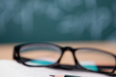 本科有學位能否報考2022年河北科技大學在職研究生？