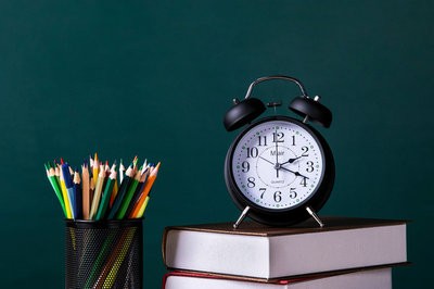 華北電力大學在職課程培訓班同等學力報考條件是什么？