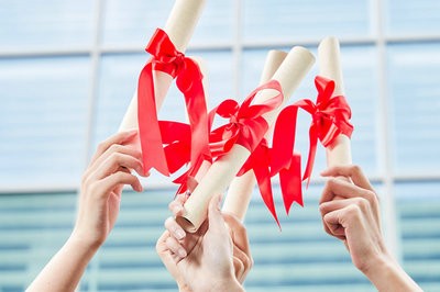 中國地質(zhì)大學(xué)(武漢)在職研究生報名入口在哪兒？