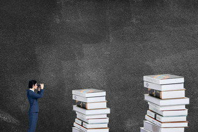 中國政法大學(xué)在職研究生畢業(yè)后發(fā)幾本證書？