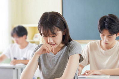 攻讀數(shù)學在職研究生可以獲得的證書有哪些