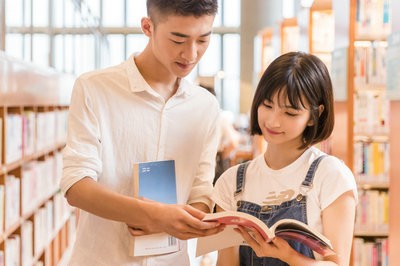 大連大學(xué)在職研究生可以選擇哪些專業(yè)報考？