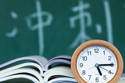 華北電力大學(xué)在職研究生現(xiàn)在報(bào)名還來得及嗎？