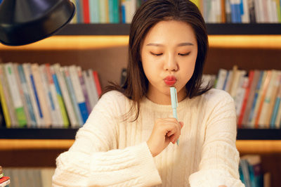 鄭州大學(xué)在職研究生報考條件是怎樣的