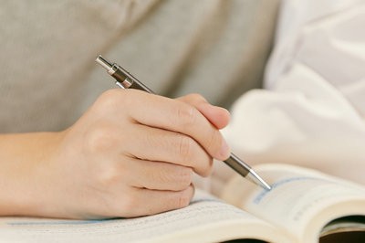 浙江大學在職研究生考試難度和全日制一樣嗎？