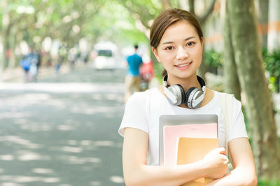 西北師范大學(xué)在職研究生畢業(yè)論文答辯很難通過(guò)嗎