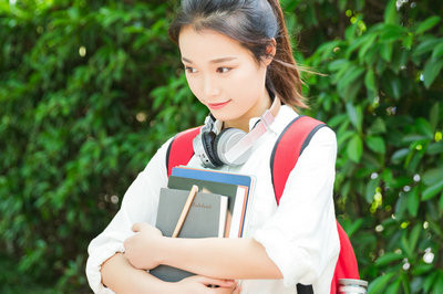 本科有學(xué)位報(bào)考江西師范大學(xué)在職研究生可以申碩嗎？