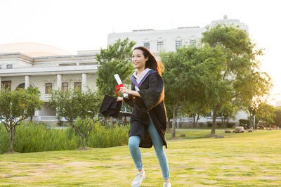 2022報(bào)考河南在職研究生有優(yōu)勢(shì)嗎？