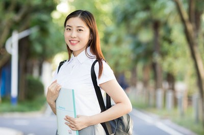 2022年英語筆譯在職研究生報(bào)名考試時(shí)間是什么時(shí)候？