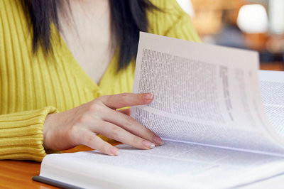 本科學(xué)歷報(bào)考中國(guó)政法大學(xué)在職研究生的條件及流程