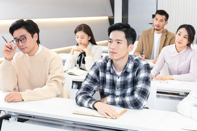 北京科技大學(xué)在職研究生學(xué)費(fèi)學(xué)制是多少？