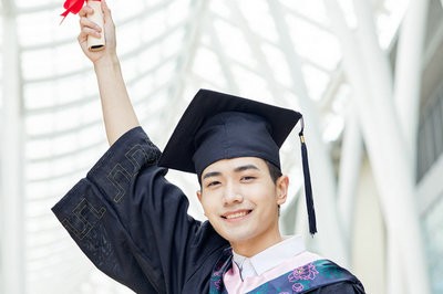 延邊大學(xué)在職研究生報(bào)考時(shí)間是什么時(shí)候？