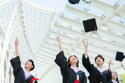 2023年武漢大學在職研究生報考條件全面解讀