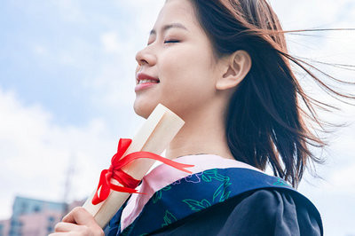 剖析！新疆大學(xué)在職研究生證書(shū)認(rèn)可度怎么樣？