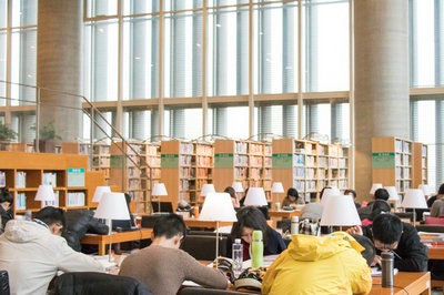 2023報(bào)考西安交通大學(xué)在職研究生有用嗎？