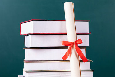 福州大學在職研究生報考時間是什么時候？