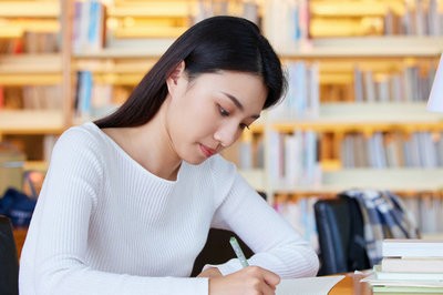 2023年攻讀西安工業(yè)大學(xué)在職研究生靠不靠譜？